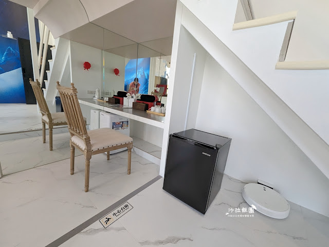 宜蘭恐龍民宿『哥德白色城堡』房間就有大恐龍迎接、露營車 30 宜蘭恐龍民宿『哥德白色城堡』房間就有大恐龍迎接、露營車