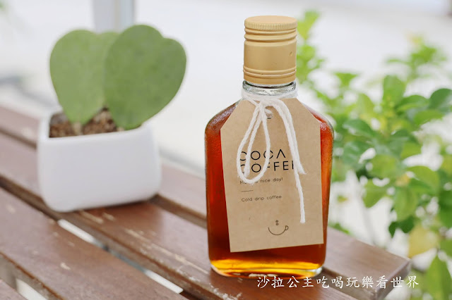 新竹高鐵站旁貨櫃咖啡廳『COCA COFFEE 渴口手沖咖啡』有插座.無低消還能拍網美照 10 新竹高鐵站旁貨櫃咖啡廳『COCA COFFEE 渴口手沖咖啡』有插座.無低消還能拍網美照