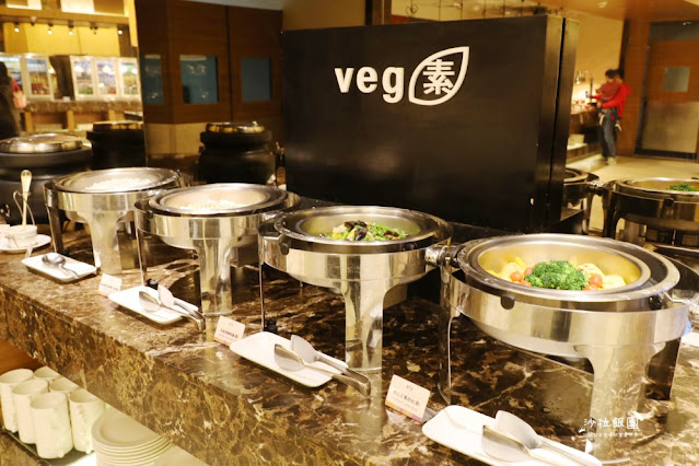 宜蘭吃到飽『蘭城百匯(蘭城晶英酒店)』鮑魚、天使紅蝦刺身 27 宜蘭吃到飽『蘭城百匯(蘭城晶英酒店)』鮑魚、天使紅蝦刺身