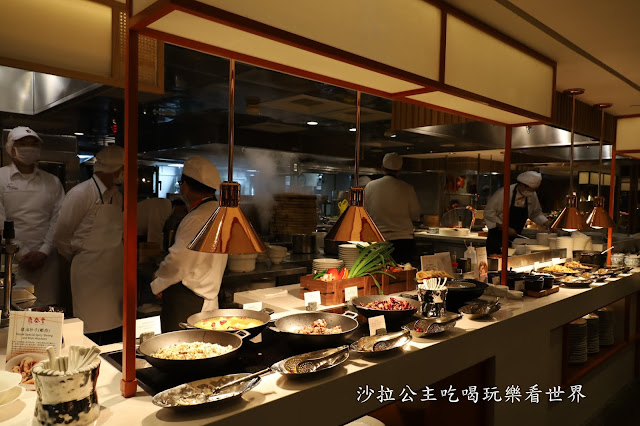鼎泰豐進駐飯店吃到飽【香格里拉台北遠東國際大飯店-遠東Café】強勢回歸.Buffet 55 鼎泰豐進駐飯店吃到飽【香格里拉台北遠東國際大飯店-遠東Café】強勢回歸.Buffet