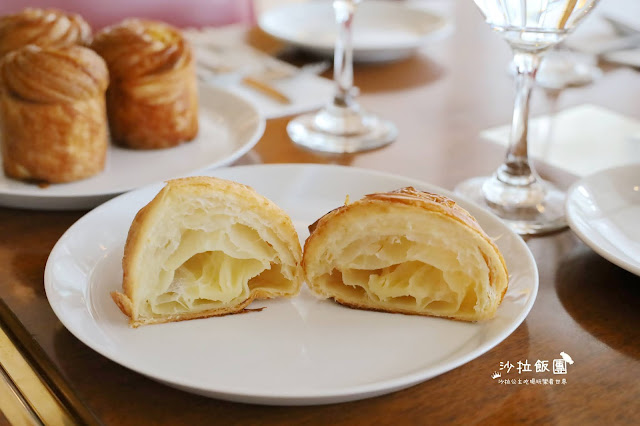 台北輕食.下午茶『歐華酒店-歐麗蛋糕坊』巨無霸紅麴雞腿堡/芒果季限定蛋糕.甜點 11 台北輕食.下午茶『歐華酒店-歐麗蛋糕坊』巨無霸紅麴雞腿堡/芒果季限定蛋糕.甜點