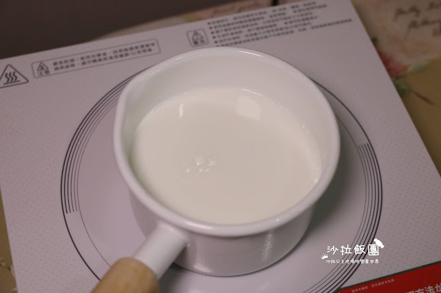 食譜『鮮奶麻糬』作法/牛奶麻糬在家自己做/吃完不脹氣