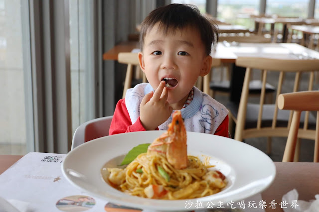 宜蘭五結美食『蝶舞咖啡廳(綠舞國際觀光飯店)』義大利麵/排餐/甜點/眺望龜山島/約會餐廳 25 宜蘭五結美食『蝶舞咖啡廳(綠舞國際觀光飯店)』義大利麵/排餐/甜點/眺望龜山島/約會餐廳