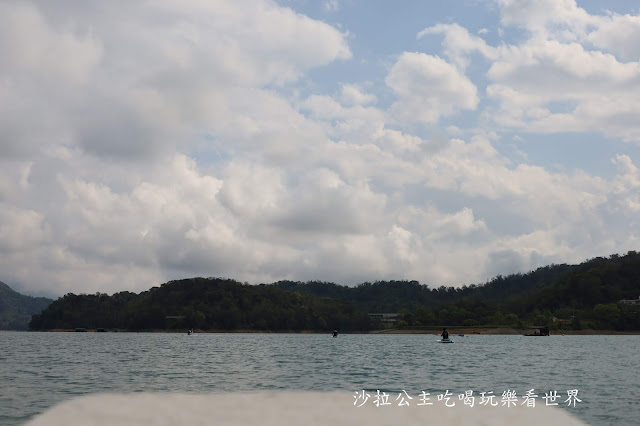 日月潭必玩『日月潭搖滾立槳』立式划槳/體驗日月潭不同的美 15 日月潭必玩『日月潭搖滾立槳』立式划槳/體驗日月潭不同的美