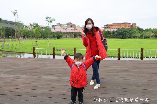 宜蘭景點/綠建築『宜蘭縣政府』婚紗拍攝/散步/運動 19 宜蘭景點/綠建築『宜蘭縣政府』婚紗拍攝/散步/運動