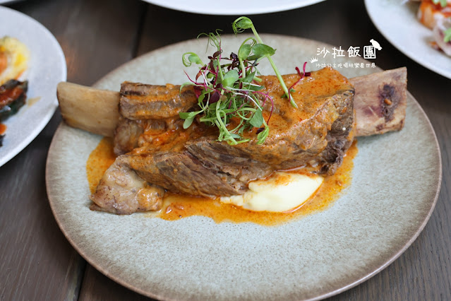 台北最美buffet推出平日四人同行一人免費,海味狂饗夏日海鮮季開跑了 7 台北最美buffet推出平日四人同行一人免費,海味狂饗夏日海鮮季開跑了