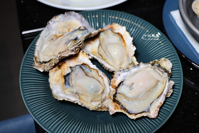 台北最難訂吃到飽島語自助餐廳,晚餐爽吃四小時,假日還送半隻龍蝦 32 台北最難訂吃到飽島語自助餐廳,晚餐爽吃四小時,假日還送半隻龍蝦
