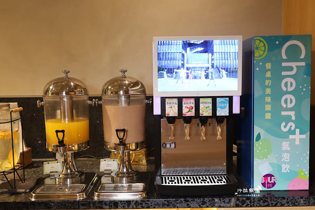 台中全新飯店走路就到逢甲夜市『享得道行旅』24小時氣泡水、免費宵夜、泡腳池 50 台中全新飯店走路就到逢甲夜市『享得道行旅』24小時氣泡水、免費宵夜、泡腳池