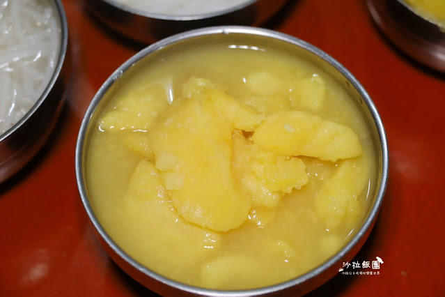 竹子湖美食『山園野菜餐廳』森林系土雞城、內用地瓜湯、米粉湯吃到飽 11 竹子湖美食『山園野菜餐廳』森林系土雞城、內用地瓜湯、米粉湯吃到飽