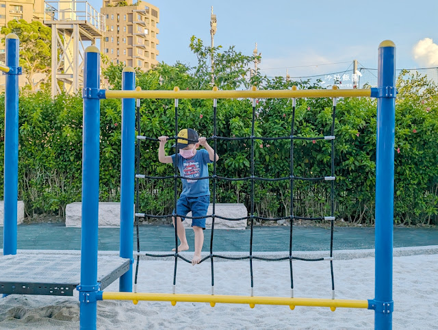 士林全新兒童自行車練習場、沙坑、攀爬網 8 士林全新兒童自行車練習場、沙坑、攀爬網