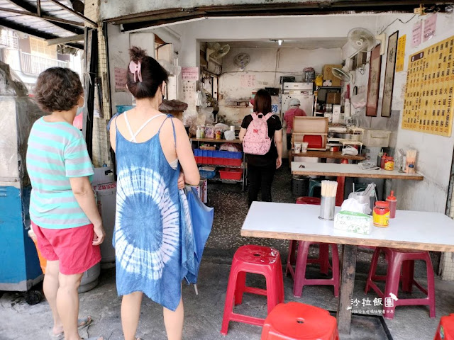 【芝山早餐】芝山蛋餅、飯糰、豆漿香濃 3 【芝山早餐】芝山蛋餅、飯糰、豆漿香濃