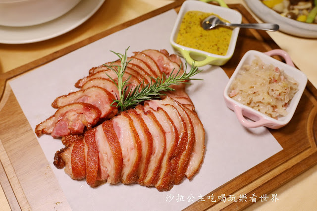 海鮮砂鍋粥外帶自取8折『晶宴會館』飲料無限供應/母親節最佳選擇/台北美食 30 海鮮砂鍋粥外帶自取8折『晶宴會館』飲料無限供應/母親節最佳選擇/台北美食