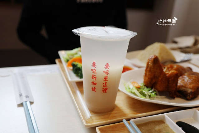 【文慶雞】台北必吃正宗海南雞飯20年老店華山新店面、肉嫩汁多 26 【文慶雞】台北必吃正宗海南雞飯20年老店華山新店面、肉嫩汁多