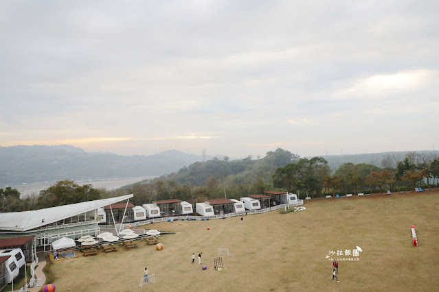 最新星空露營車『自然風情景觀渡假民宿』3000坪超大草坪小孩放電好地方 141 最新星空露營車『自然風情景觀渡假民宿』3000坪超大草坪小孩放電好地方