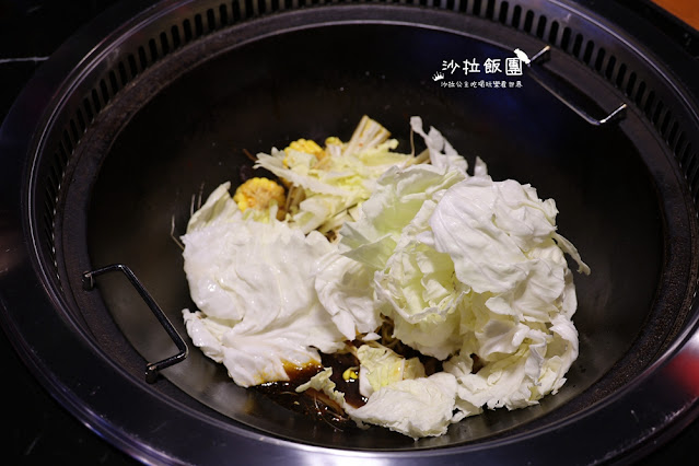 台中就可以吃到東北美食『小媳婦鐵鍋燉台中旗艦店-漁人町日本星光市集』 13 台中就可以吃到東北美食『小媳婦鐵鍋燉台中旗艦店-漁人町日本星光市集』