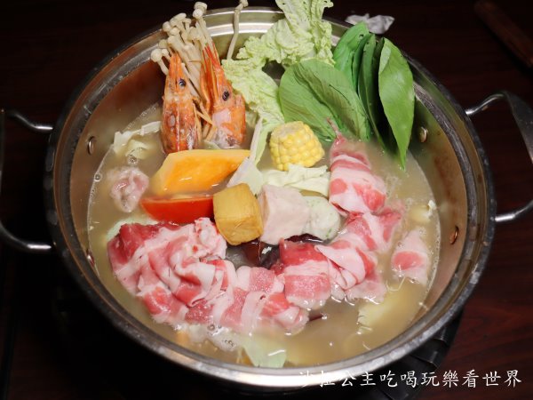 IMG_5885.JPG IMG_5885.JPG