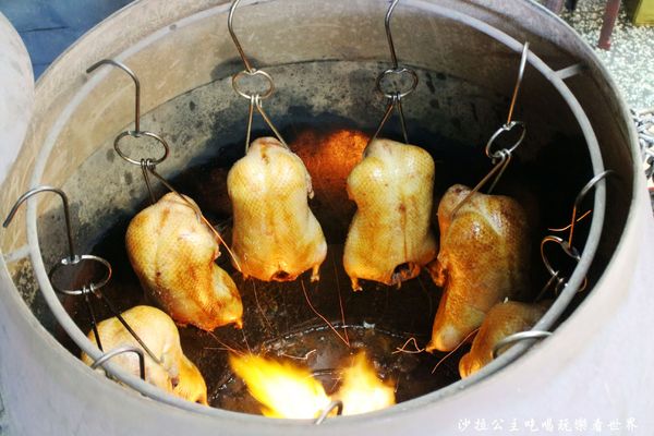 中和美食/排隊美食『雲林福記烤鴨』一鴨三吃/鹹酥鴨/烤鴨達人/捷運景安站 6 中和美食/排隊美食『雲林福記烤鴨』一鴨三吃/鹹酥鴨/烤鴨達人/捷運景安站