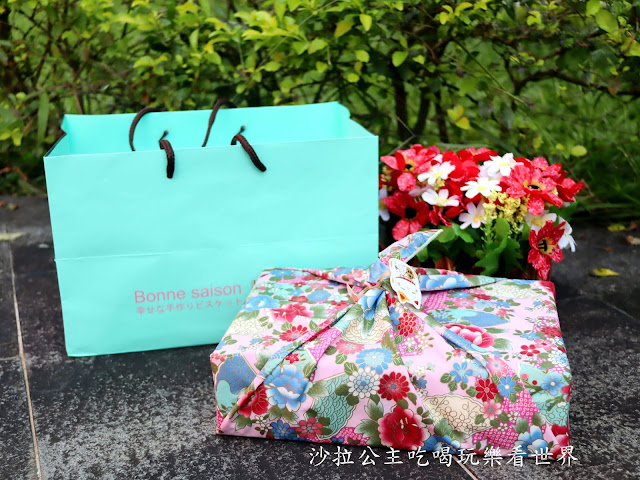 中秋節禮盒推薦『夏威夷豆豆先生』堅果塔/日式絹手帕包裝/伴手禮推薦/一禮兩用 2 中秋節禮盒推薦『夏威夷豆豆先生』堅果塔/日式絹手帕包裝/伴手禮推薦/一禮兩用