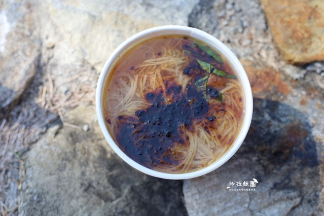 台中第五市場美食『樂群手工麵線』排隊美食