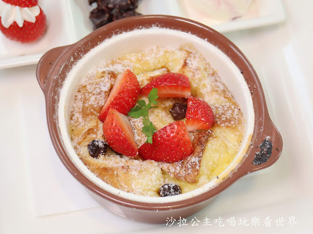 台北美食/下午茶『Royal Host樂雅樂家庭餐廳』女孩兒最愛的草莓季/捷運南港展覽館站 16 台北美食/下午茶『Royal Host樂雅樂家庭餐廳』女孩兒最愛的草莓季/捷運南港展覽館站