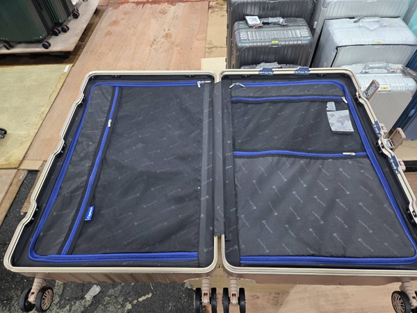 台南善化行李箱特賣會,工廠直營廠拍,最低價990元起,胖胖箱、前開式行李箱,後背包 12 台南善化行李箱特賣會,工廠直營廠拍,最低價990元起,胖胖箱、前開式行李箱,後背包