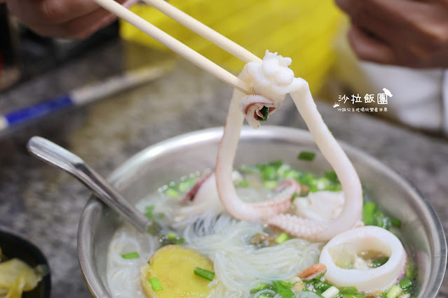 花蓮美食『單一純賣雞湯小卷米粉』免費加湯加米粉 9 花蓮美食『單一純賣雞湯小卷米粉』免費加湯加米粉