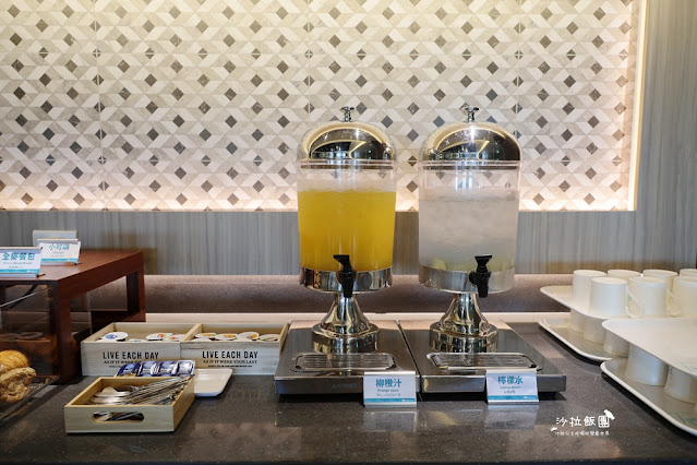 高雄住宿『福容徠旅高雄』IKEA主題房，捷運出口超方便