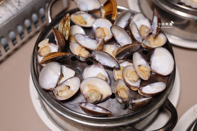 逢甲浮誇系美食必點101海鮮塔『8德司創意餐館逢甲店』宵夜也可以吃到 34 逢甲浮誇系美食必點101海鮮塔『8德司創意餐館逢甲店』宵夜也可以吃到