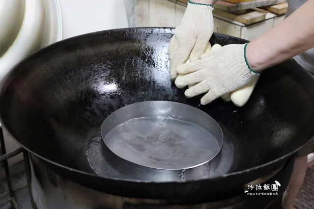 基隆美食『李家鍋貼饅頭』山東純手工鍋貼饅頭、韭菜盒、手工水餃、包子 17 基隆美食『李家鍋貼饅頭』山東純手工鍋貼饅頭、韭菜盒、手工水餃、包子