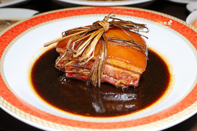 年菜推薦『田言小館』外帶年菜金牌脆皮雞、上湯鮑魚佛跳牆、霸氣海鮮羹 40 年菜推薦『田言小館』外帶年菜金牌脆皮雞、上湯鮑魚佛跳牆、霸氣海鮮羹