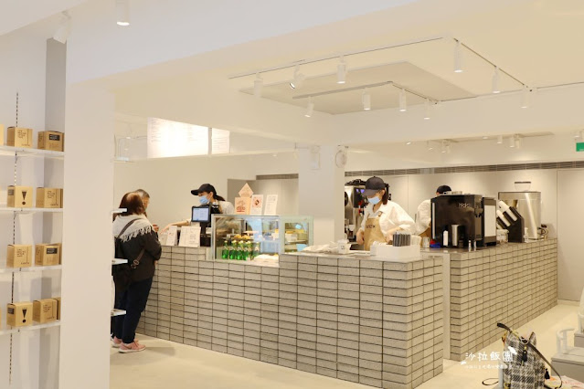 士林有插座咖啡『CAFEIN硬咖啡』捷運士林站旁