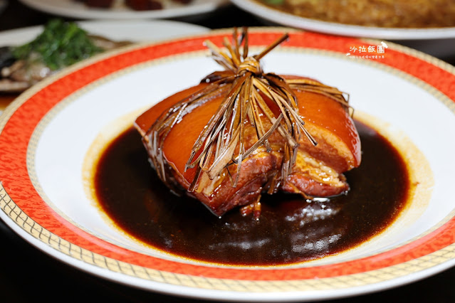 年菜推薦『田言小館』外帶年菜金牌脆皮雞、上湯鮑魚佛跳牆、霸氣海鮮羹 39 年菜推薦『田言小館』外帶年菜金牌脆皮雞、上湯鮑魚佛跳牆、霸氣海鮮羹