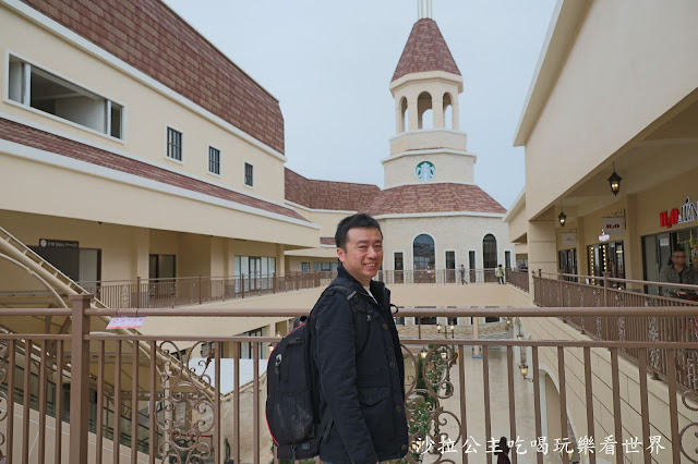 台中景點『麗寶Outlet Mall』打造"小義大利"/全台首間"歐式鐘樓"星巴克鐘樓門市/木育森林 20 台中景點『麗寶Outlet Mall』打造"小義大利"/全台首間"歐式鐘樓"星巴克鐘樓門市/木育森林