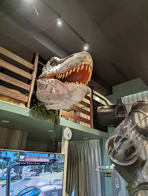 宜蘭恐龍民宿『哥德白色城堡』房間就有大恐龍迎接、露營車 36 宜蘭恐龍民宿『哥德白色城堡』房間就有大恐龍迎接、露營車