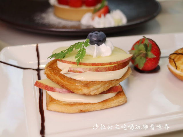 台北美食/下午茶『Royal Host樂雅樂家庭餐廳』女孩兒最愛的草莓季/捷運南港展覽館站 22 台北美食/下午茶『Royal Host樂雅樂家庭餐廳』女孩兒最愛的草莓季/捷運南港展覽館站