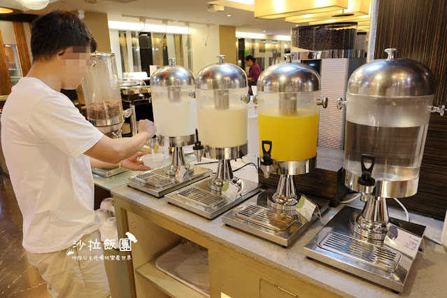 台中逢甲夜市住宿『逢甲文華道會館』價格超實惠,下樓就是逢甲商圈 54 台中逢甲夜市住宿『逢甲文華道會館』價格超實惠,下樓就是逢甲商圈