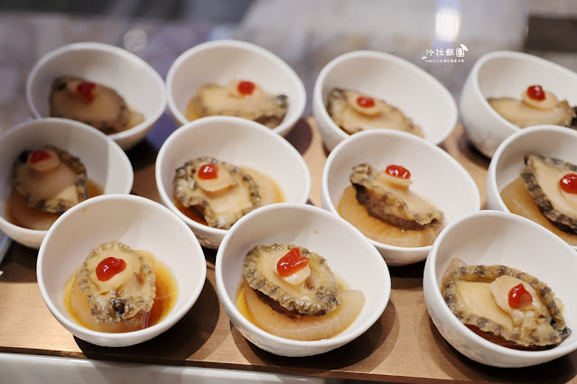 台北最難訂吃到飽島語自助餐廳,晚餐爽吃四小時,假日還送半隻龍蝦 27 台北最難訂吃到飽島語自助餐廳,晚餐爽吃四小時,假日還送半隻龍蝦