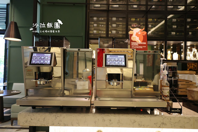 台北最美buffet推出平日四人同行一人免費,海味狂饗夏日海鮮季開跑了 61 台北最美buffet推出平日四人同行一人免費,海味狂饗夏日海鮮季開跑了