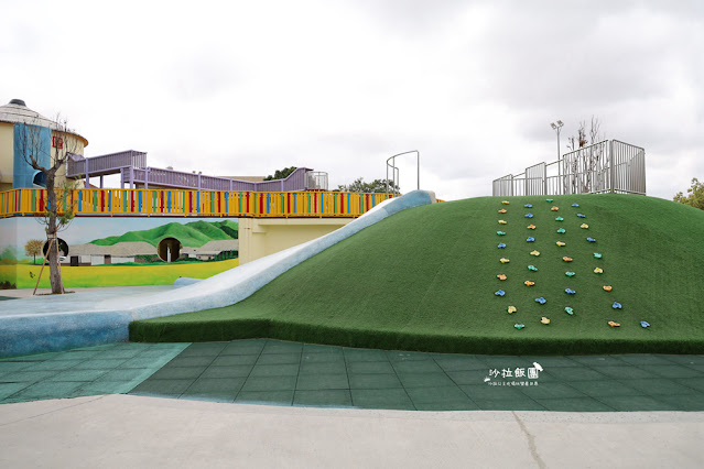 苑裡景點『灣麗親子公園』藺草攀爬場、農舍煙囪滑梯、樹屋遊戲場、脫穀戲砂區、小米洗腳池 7 苑裡景點『灣麗親子公園』藺草攀爬場、農舍煙囪滑梯、樹屋遊戲場、脫穀戲砂區、小米洗腳池