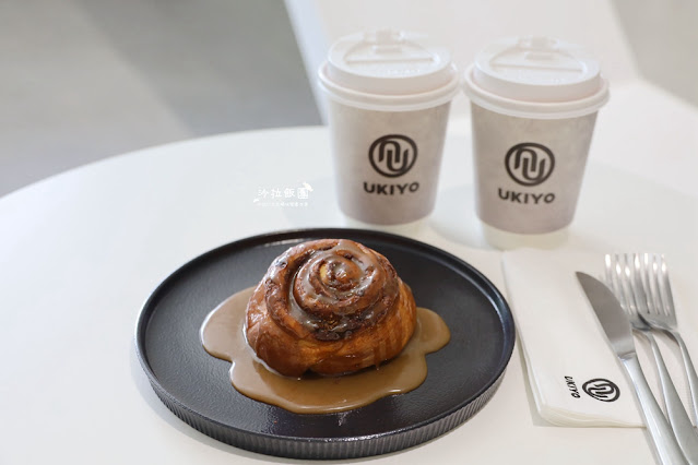 石牌咖啡推薦『UKIYO浮世咖啡』純白極簡風咖啡館、肉桂捲 21 石牌咖啡推薦『UKIYO浮世咖啡』純白極簡風咖啡館、肉桂捲