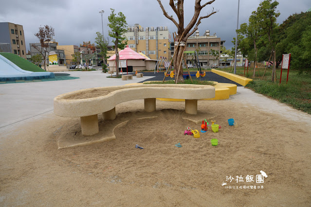 苑裡景點『灣麗親子公園』藺草攀爬場、農舍煙囪滑梯、樹屋遊戲場、脫穀戲砂區、小米洗腳池 23 苑裡景點『灣麗親子公園』藺草攀爬場、農舍煙囪滑梯、樹屋遊戲場、脫穀戲砂區、小米洗腳池