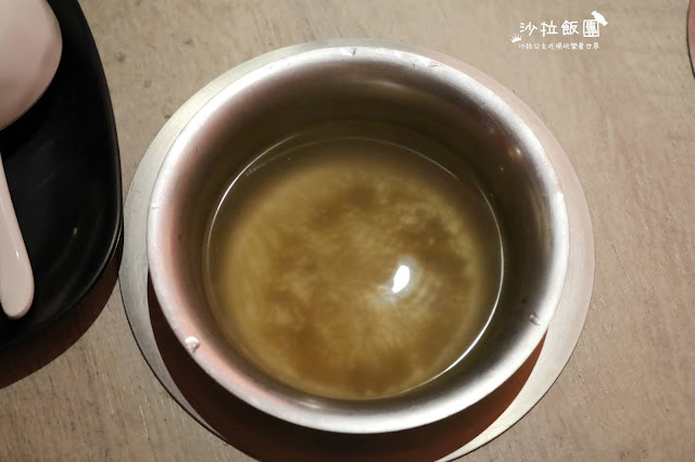 台北火鍋吃到飽『鍋爸涮涮鍋(西門店)』萬華西門町平價火鍋/各式海鮮/肉品/座位舒適 35 台北火鍋吃到飽『鍋爸涮涮鍋(西門店)』萬華西門町平價火鍋/各式海鮮/肉品/座位舒適