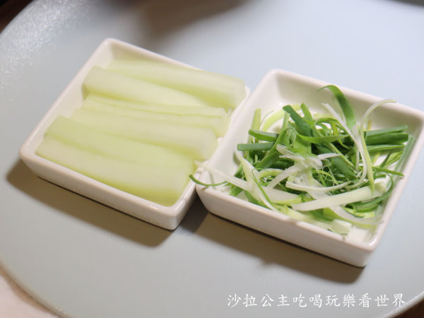 IMG_2275.JPG IMG_2275.JPG