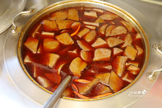 三重人氣美食爆料大腸鋪整碗『許記麵線』噴汁麻辣鴨血臭豆腐、肥美東石鮮蚵 19 三重人氣美食爆料大腸鋪整碗『許記麵線』噴汁麻辣鴨血臭豆腐、肥美東石鮮蚵