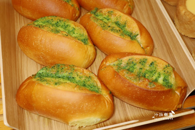 日本熊本生吐司一條只要百元『小鳥吃吐司(台北南昌店)』插旗台北中正區 33 日本熊本生吐司一條只要百元『小鳥吃吐司(台北南昌店)』插旗台北中正區