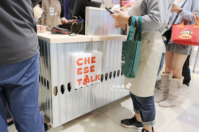 賣爆!!創下台中連續一個月排隊紀錄,芝士燒新品牌『CheeseTalk』快閃新竹、台北 6 賣爆!!創下台中連續一個月排隊紀錄,芝士燒新品牌『CheeseTalk』快閃新竹、台北