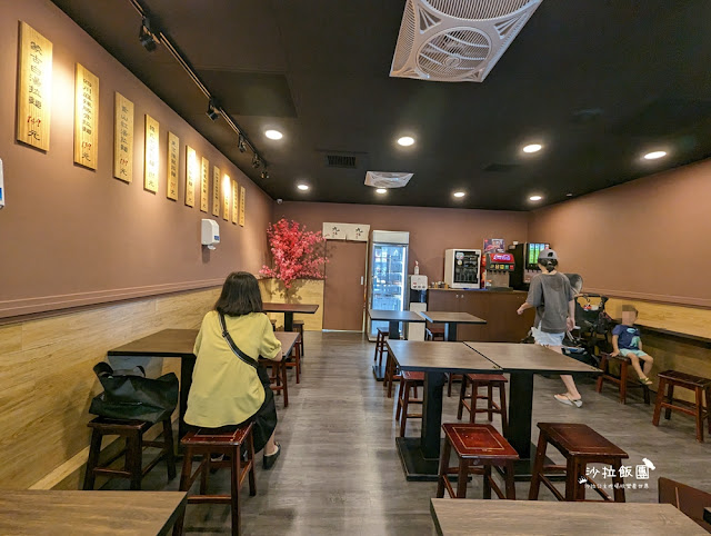 士林新開幕『九湯屋拉麵士林店』平價日式拉麵飲料喝到飽 3 士林新開幕『九湯屋拉麵士林店』平價日式拉麵飲料喝到飽