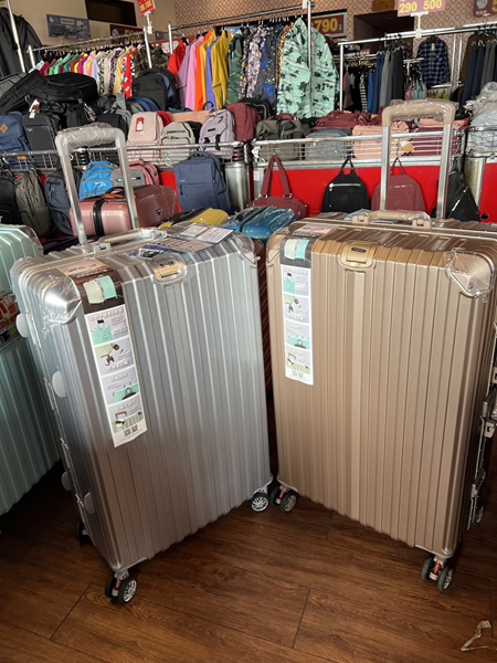 雲林虎尾行李箱廠拍,工廠直營行李箱特賣會,最低價990元起 29 雲林虎尾行李箱廠拍,工廠直營行李箱特賣會,最低價990元起