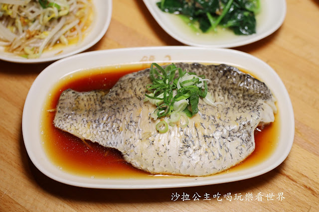 善導寺美食『雙月食品社濟南店』米其林必比登推薦/養生必喝湯品/愛恨椒芝麵