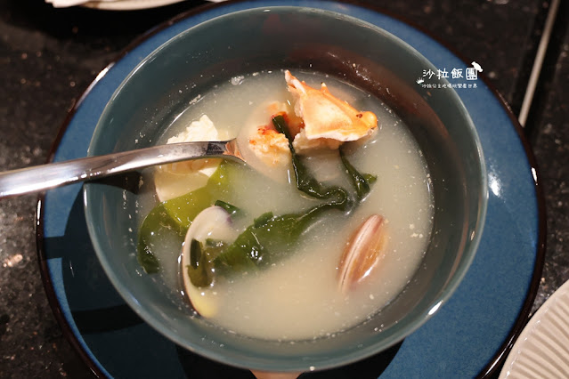 台北最難訂吃到飽島語自助餐廳,晚餐爽吃四小時,假日還送半隻龍蝦 83 台北最難訂吃到飽島語自助餐廳,晚餐爽吃四小時,假日還送半隻龍蝦